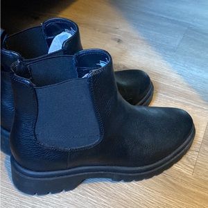 Black Chelsea Boots